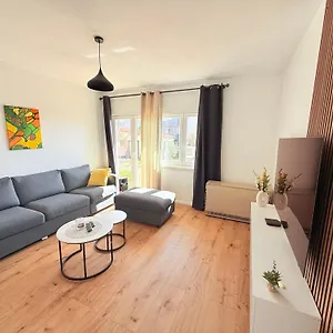 penthouse-medulin.in-istria.net/